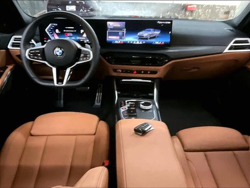 Used 2026 BMW 330i xDrive Sedan w/ M Sport Package AWD/4WD image 17