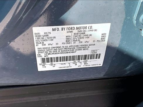 Used 2025 Ford Explorer Active w/ Active Comfort Package AWD/4WD image 36