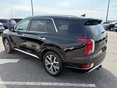 Used 2022 Hyundai Palisade Limited FWD image 8