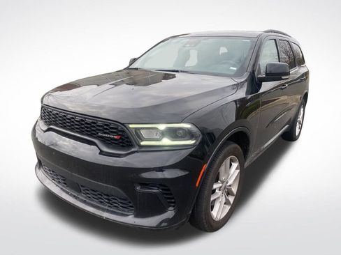 Used 2024 Dodge Durango GT image 3