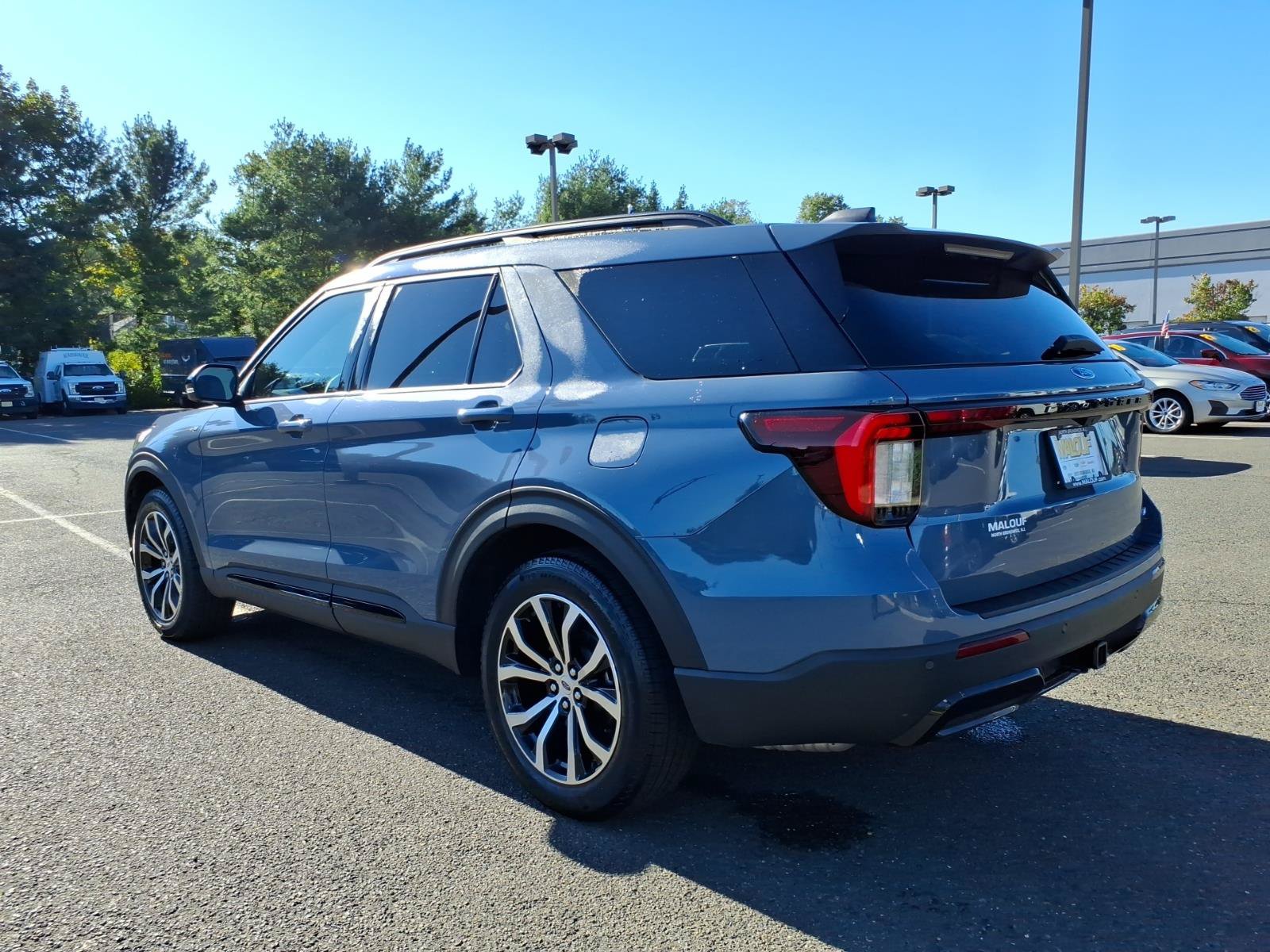 New 2026 Ford Explorer ST-Line AWD/4WD image 4