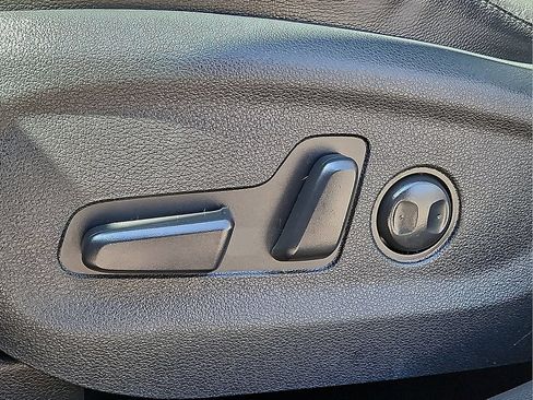 Used 2021 Hyundai Tucson Limited w/ Cargo Package FWD image 18