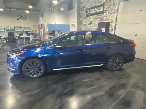 Used 2017 Hyundai Sonata Sport FWD image 4