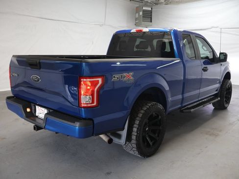Used 2017 Ford F150 XL w/ Equipment Group 101A Mid AWD/4WD image 7
