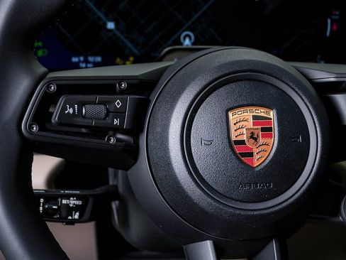 New 2026 Porsche Macan 4 Electric AWD/4WD image 20