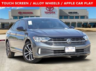 Used 2024 Volkswagen Jetta Sport image 1