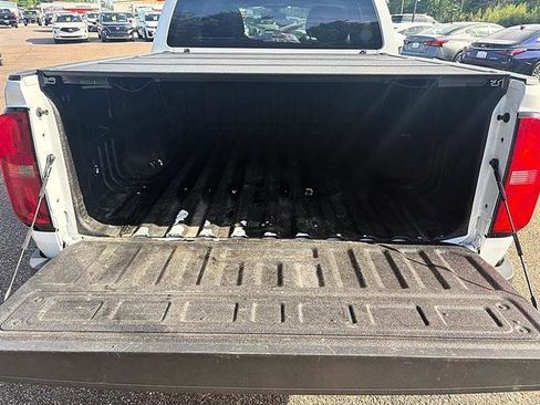 Used 2022 Chevrolet Colorado W/T image 13