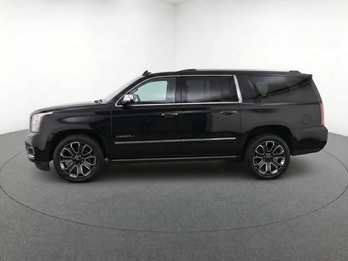Used 2020 GMC Yukon XL Denali w/ Denali Ultimate Package AWD/4WD image 6