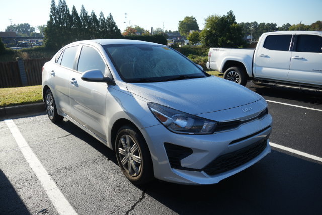 Used 2023 Kia Rio LX FWD image 1