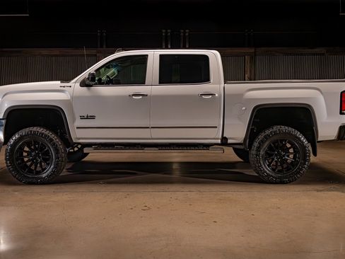 Used 2017 GMC Sierra 1500 SLT w/ Texas SLT Premium Package AWD/4WD image 6