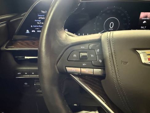 Used 2022 Cadillac Escalade Sport Platinum AWD/4WD image 19