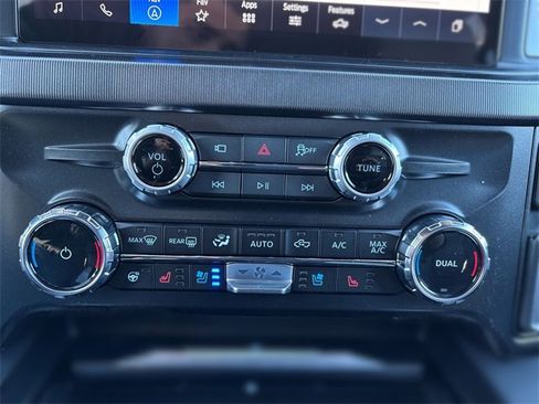 New 2026 Ford F250 Platinum w/ Tremor Off-Road Package image 42