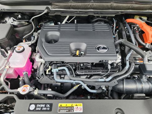 New 2026 Lexus RX 350h AWD/4WD image 17