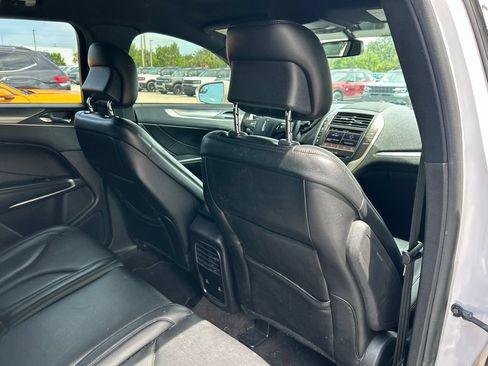 Used 2019 Lincoln MKC Premiere FWD image 45