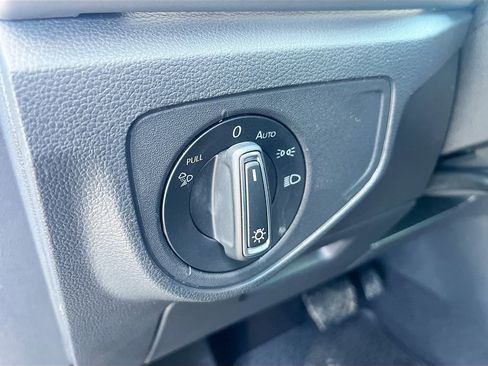 Used 2023 Volkswagen Atlas SEL image 10