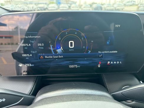 Used 2025 Chevrolet Equinox LT FWD image 20
