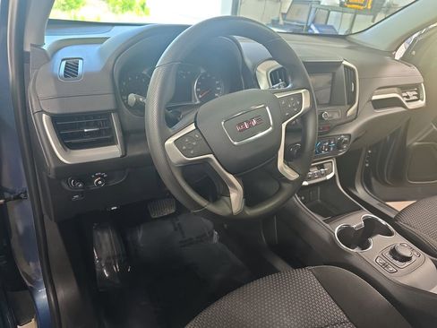 Used 2024 GMC Terrain SLE w/ Driver Convenience Package AWD/4WD image 15