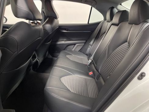 Used 2024 Toyota Camry SE FWD image 13