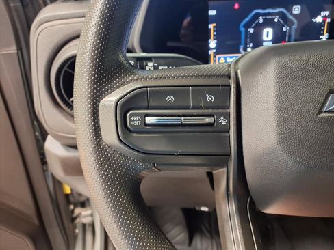 Used 2023 Chevrolet Colorado Trail Boss image 19