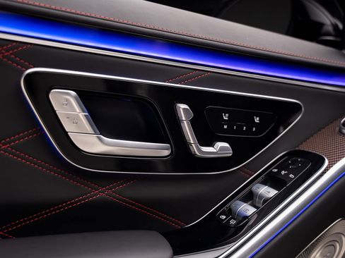 Used 2024 Mercedes-Benz S 63 AMG S image 60