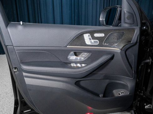 New 2026 Mercedes-Benz GLE 53 AMG 4MATIC image 12