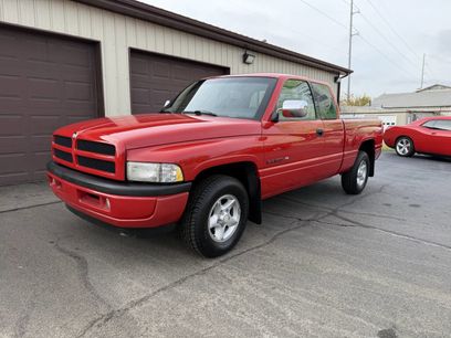 Used 1997 Dodge Ram 1500 Truck 2WD Club Cab