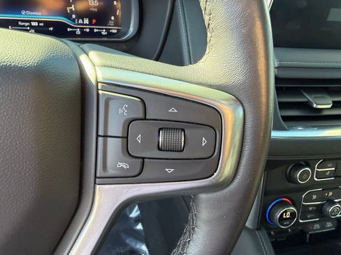 Used 2022 Chevrolet Suburban Z71 w/ Z71 Off-Road Package image 30