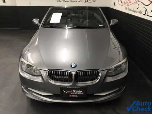 Used 2011 BMW 335i Convertible image 4