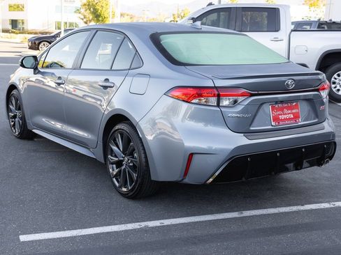Used 2026 Toyota Corolla SE w/ SE Package FWD image 7