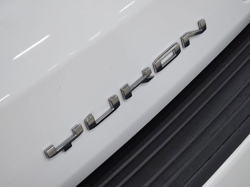 Used 2023 GMC Yukon XL AT4 image 25