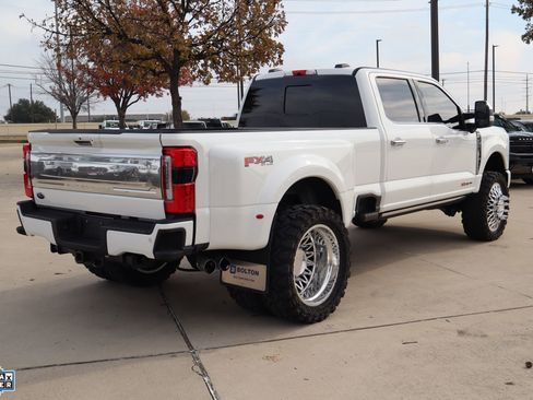 Used 2024 Ford F350 Platinum image 4