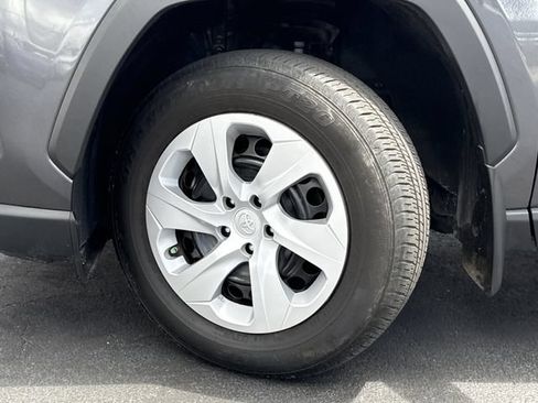 Used 2024 Toyota RAV4 LE FWD image 39