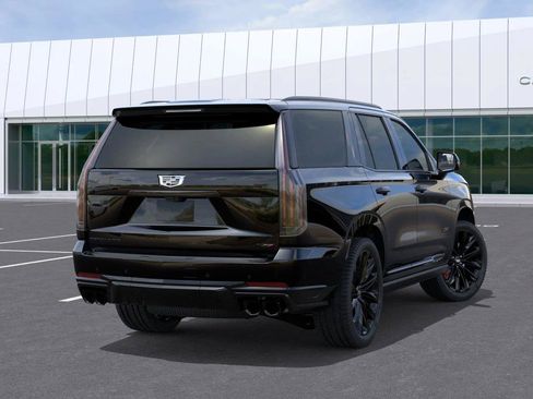 New 2026 Cadillac Escalade V w/ LPO, ONYX Package AWD/4WD image 4