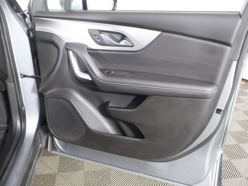 Used 2024 Chevrolet Blazer LT w/ Convenience Package FWD image 23