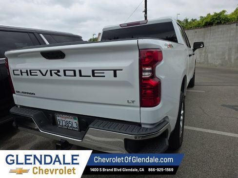 Certified 2022 Chevrolet Silverado 1500 LT AWD/4WD image 5