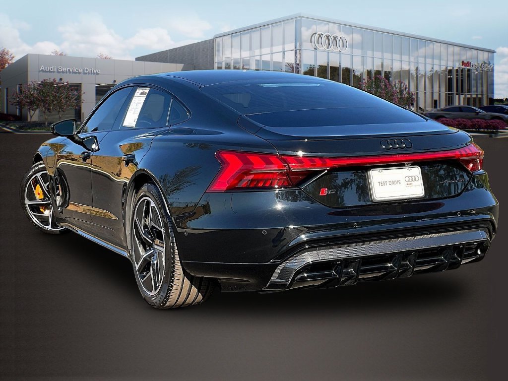Used 2024 Audi RS e-tron GT w/ Carbon Performance Package AWD/4WD image 5