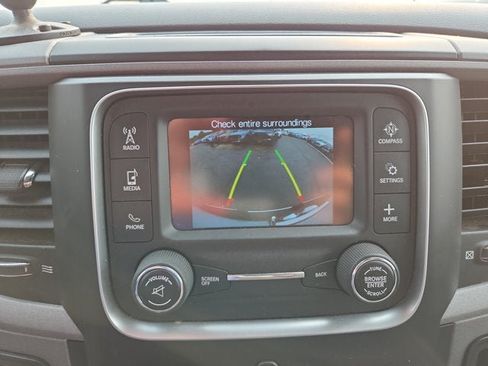Used 2018 RAM 2500 Tradesman w/ Chrome Appearance Group AWD/4WD image 19