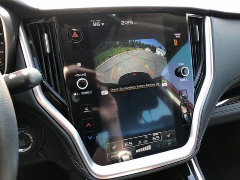 Used 2023 Subaru Legacy Limited image 8