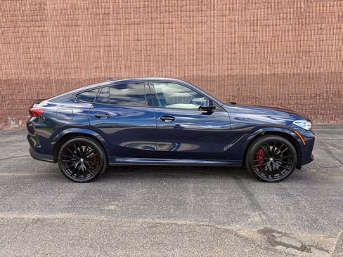 Used 2022 BMW X6 M50i w/ Executive Package AWD/4WD image 8