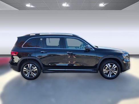 Certified 2026 Mercedes-Benz GLB 250 4MATIC image 8