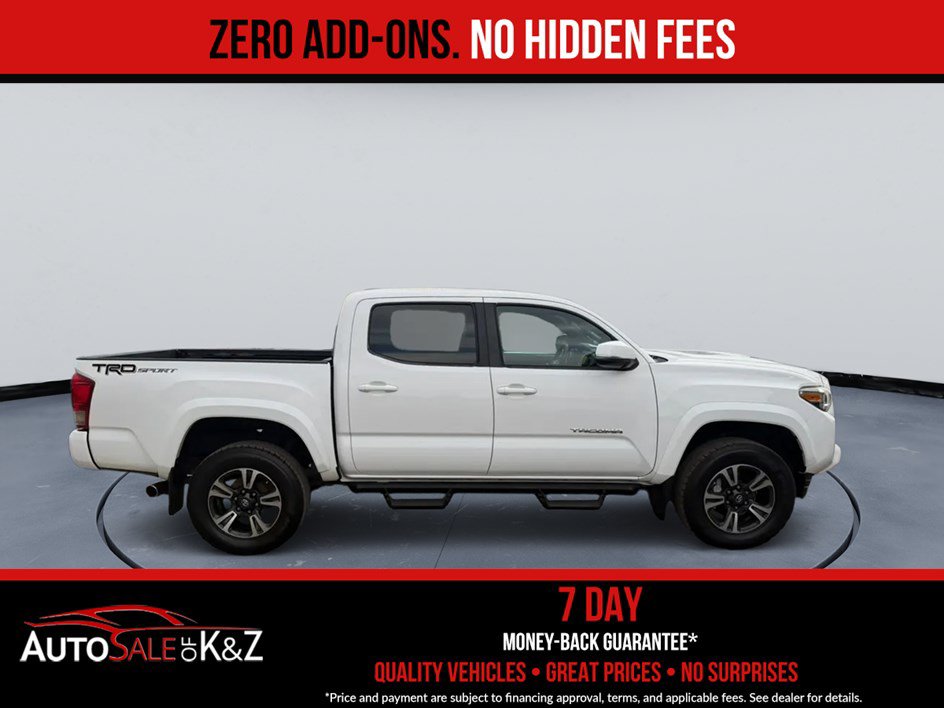 Used 2016 Toyota Tacoma TRD Sport w/ Towing Package RWD image 4