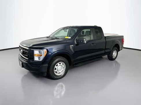 Used 2022 Ford F150 XL w/ Equipment Group 101A High RWD image 3