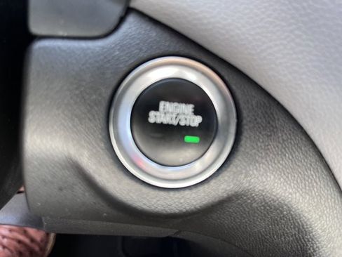 Used 2023 Chevrolet Equinox LT image 10