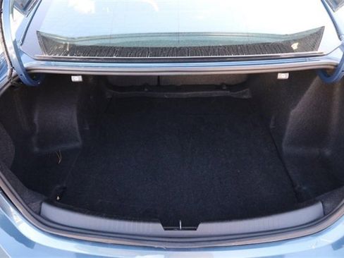 Used 2024 Chevrolet Malibu LT image 7