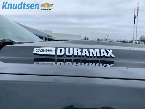 Used 2018 GMC Sierra 3500 Denali w/ Duramax Plus Package image 11