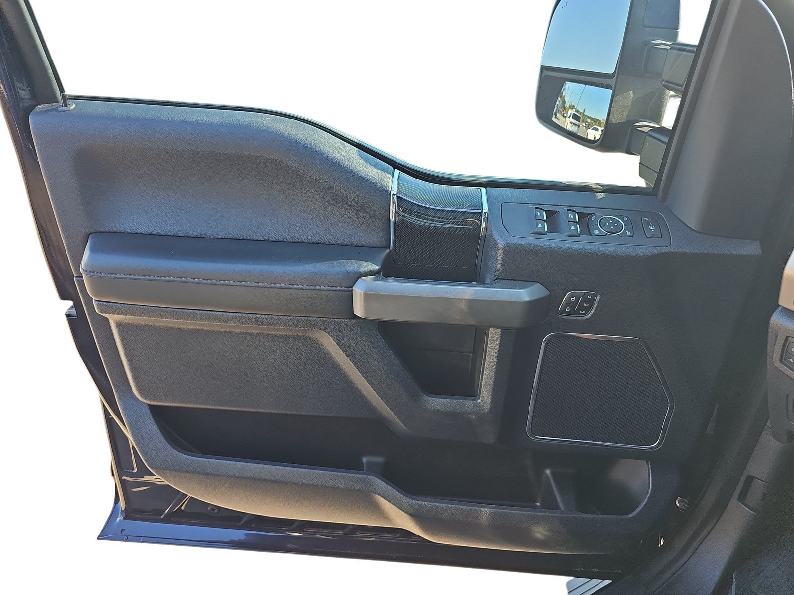 Used 2022 Ford F250 Platinum AWD/4WD image 23