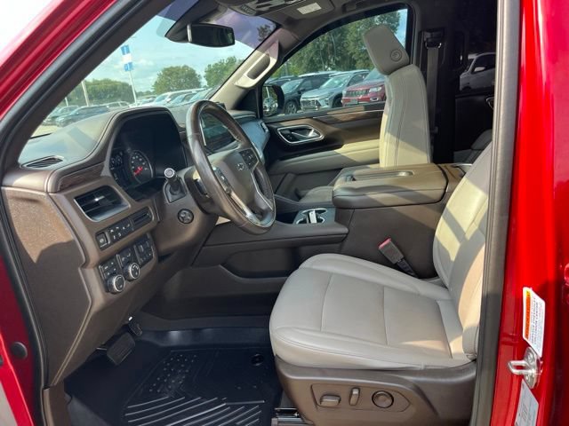 Used 2021 Chevrolet Tahoe Z71 w/ Z71 Off-Road Package AWD/4WD image 17