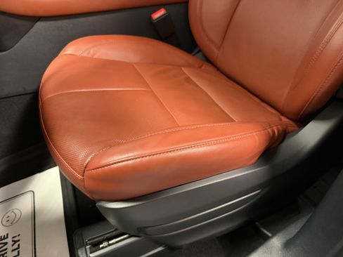 Used 2025 Lincoln Aviator Reserve w/ Illumination Package image 21