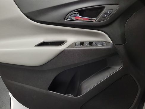 Used 2024 Chevrolet Equinox LS w/ Driver Confidence II Package FWD image 23