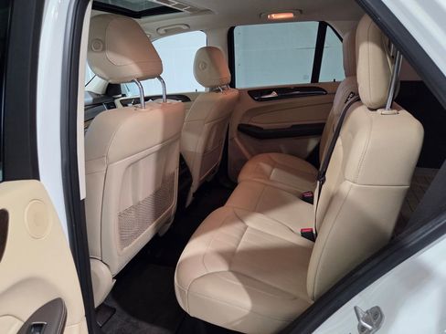 Used 2017 Mercedes-Benz GLE 350 4MATIC image 11